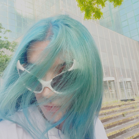 sapphire superstar