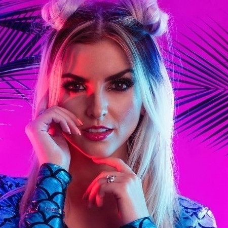 SARA TUNES
