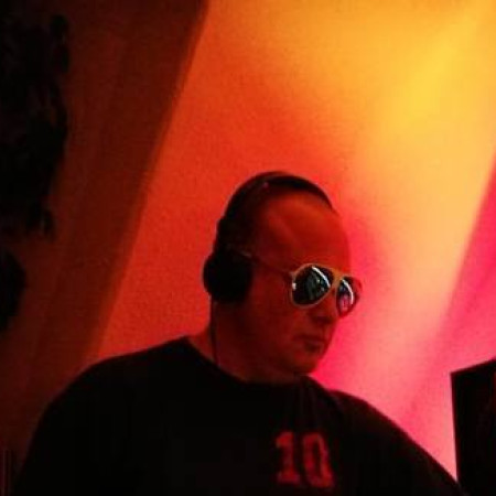 Hannes Lehrmann  a.k.a. Schutt&Asche