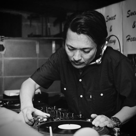 SELECTOR B.K.