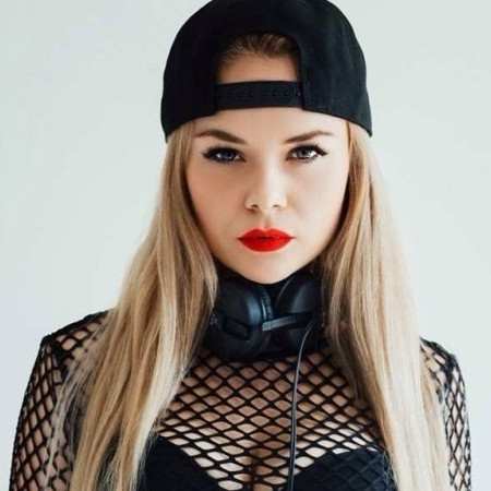 SELESTA
