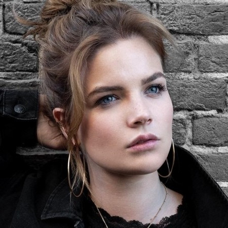 SOPHIE FRANCIS
