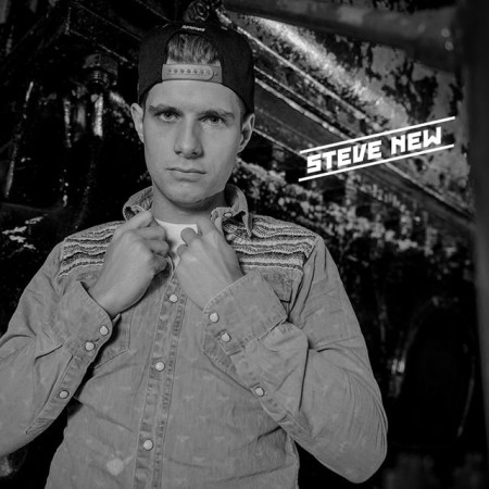 Steve New
