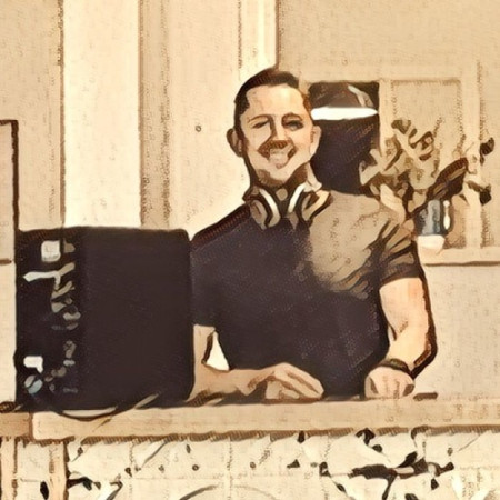 DJ Steve James
