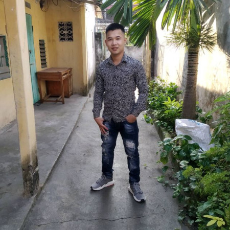 Tài Tí tởn