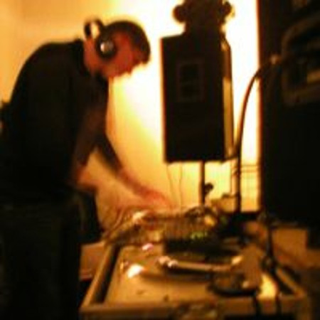 DJ Operator