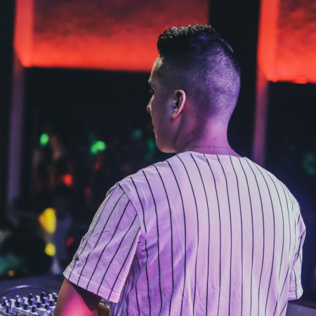 THIS IS PARIS DJ