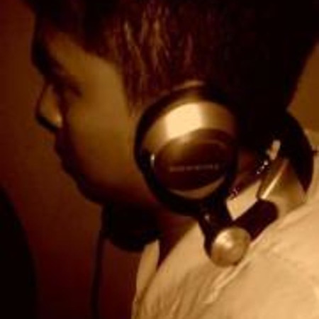 DJ 7