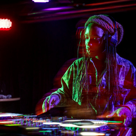 TJ Traxx