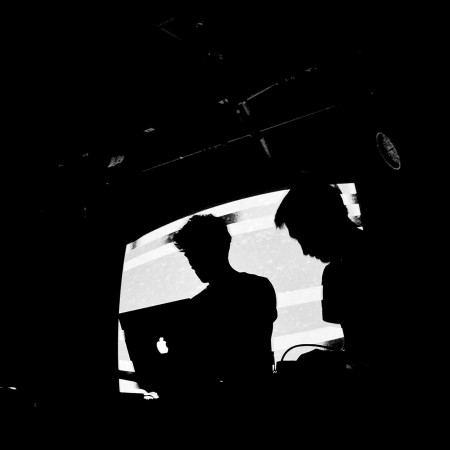 UVB 76