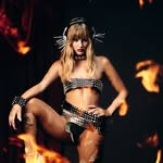 Profile of Victoria De Angelis/ Måneskin