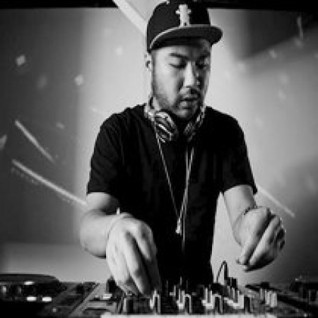 Wax Motif