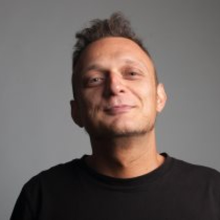 Yotam Avni