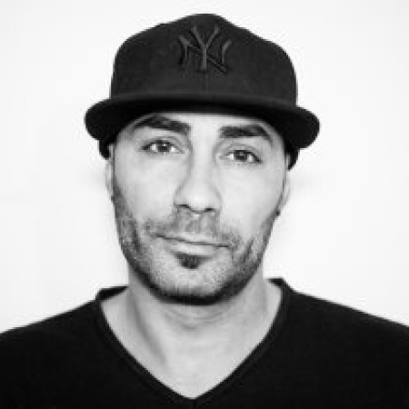 Zay De Mello